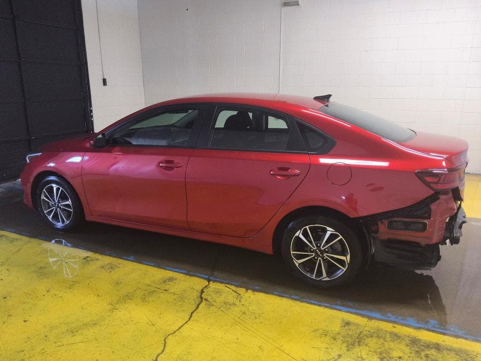 2023 KIA FORTE LXS 2