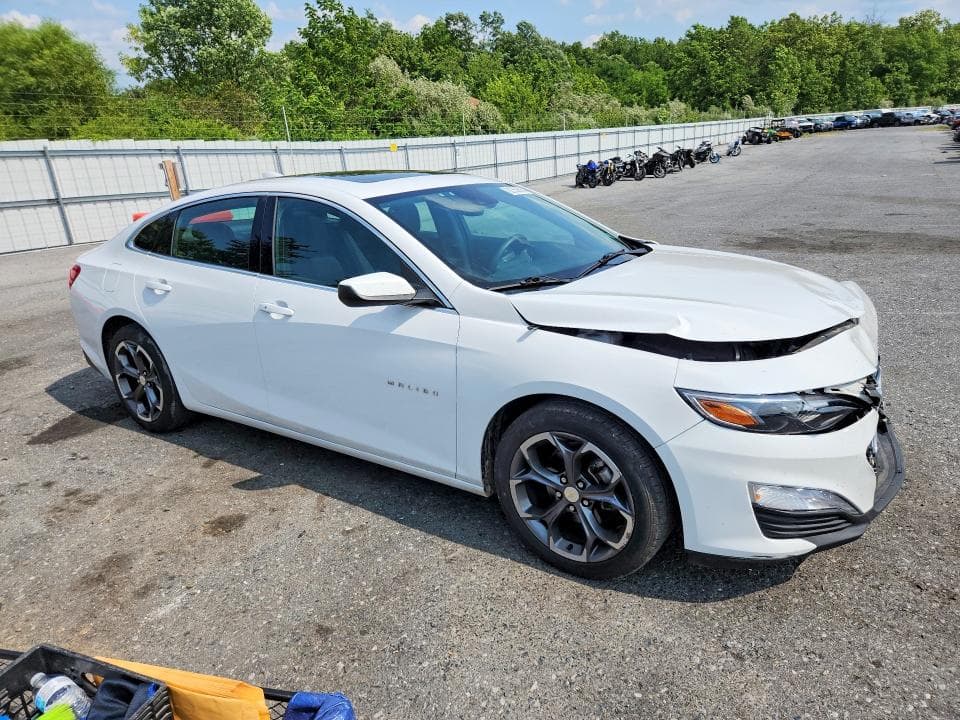 2023 CHEVROLET MALIBU LT 4