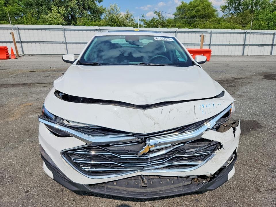 2023 CHEVROLET MALIBU LT 5
