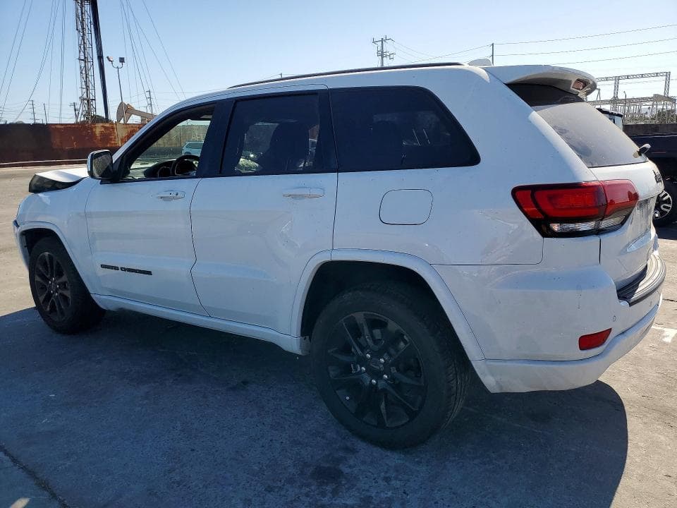 2021 JEEP GRAND CHEROKEE LAREDO 2