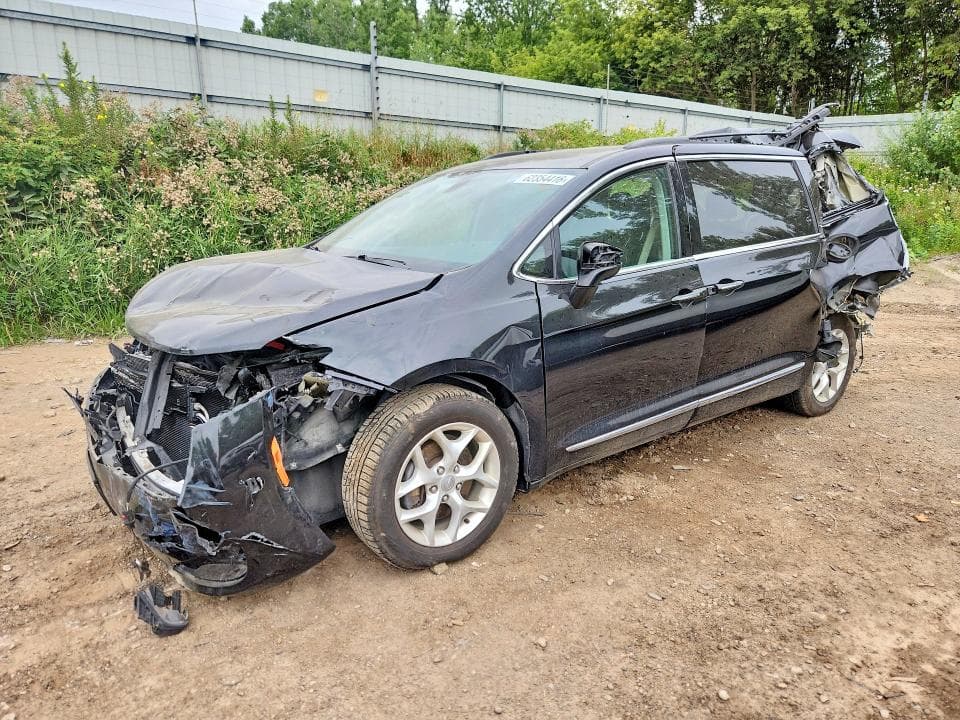 2017 CHRYSLER PACIFICA TOURING L - 1