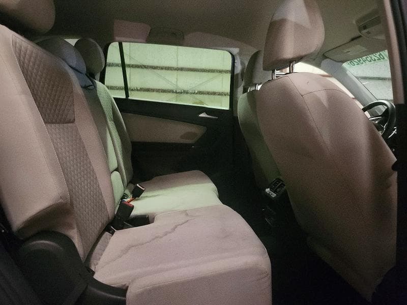 2018 VOLKSWAGEN TIGUAN S 10