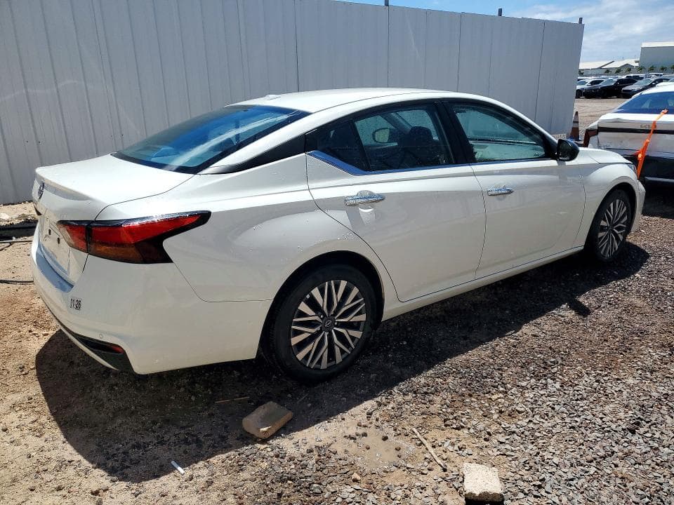 2025 NISSAN ALTIMA SV 3