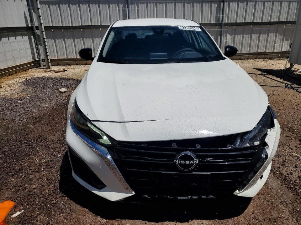 2025 NISSAN ALTIMA SV 5