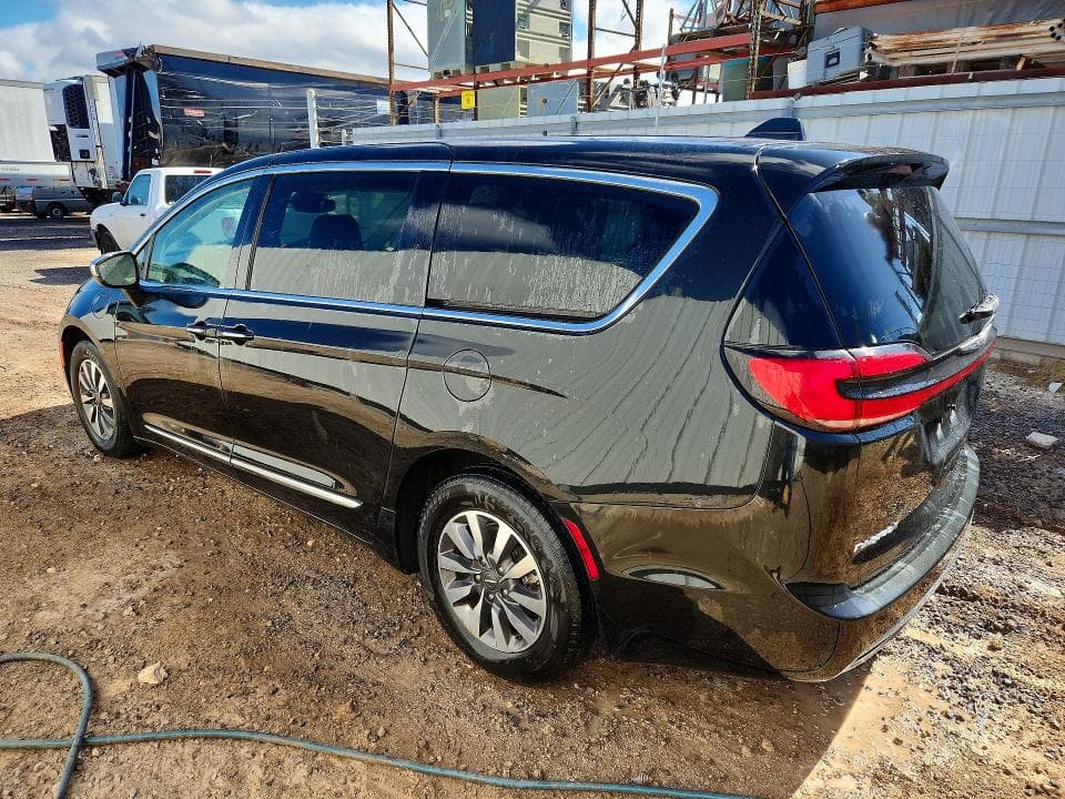 2022 CHRYSLER PACIFICA HYBRID LIMITED 2