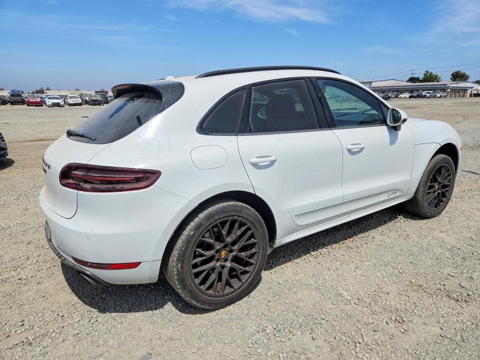 2017 PORSCHE MACAN GTS 3