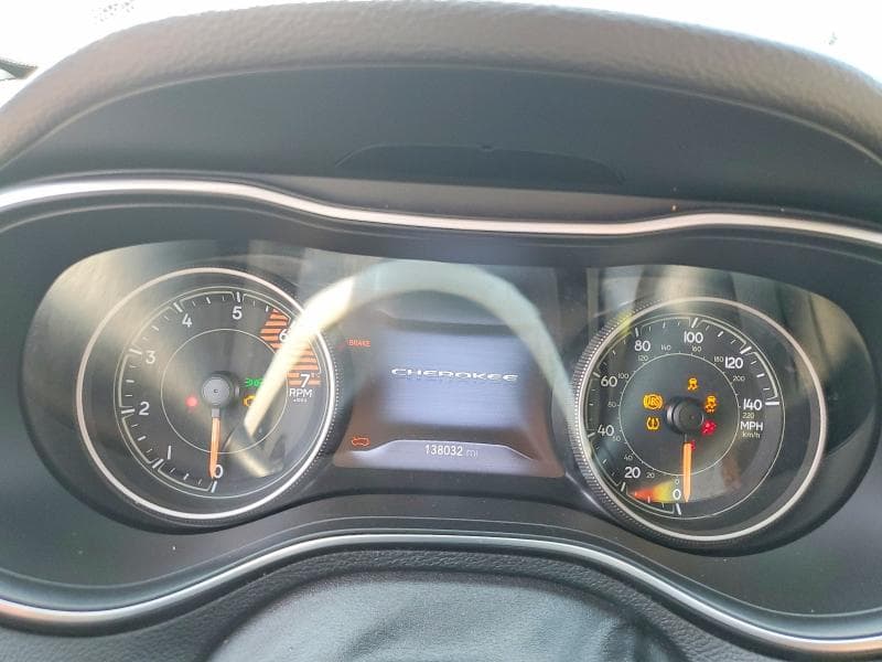 2019 JEEP CHEROKEE LIMITED 9