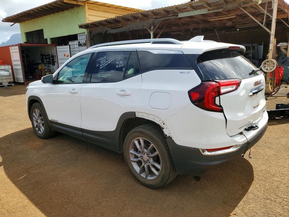 2024 GMC TERRAIN SLT 2