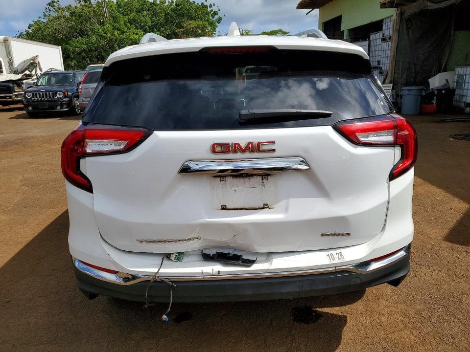 2024 GMC TERRAIN SLT 6