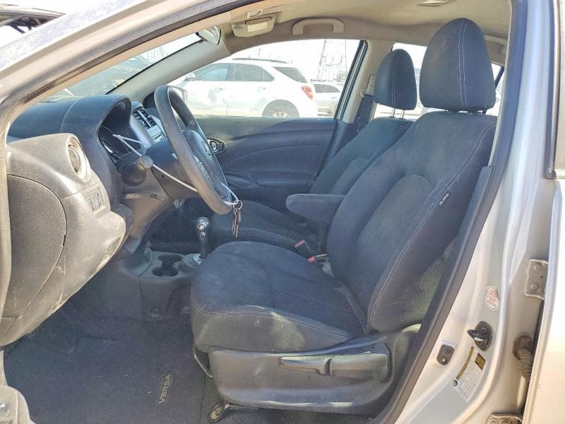 2017 NISSAN VERSA 1.6 SV 1.6 SV 7