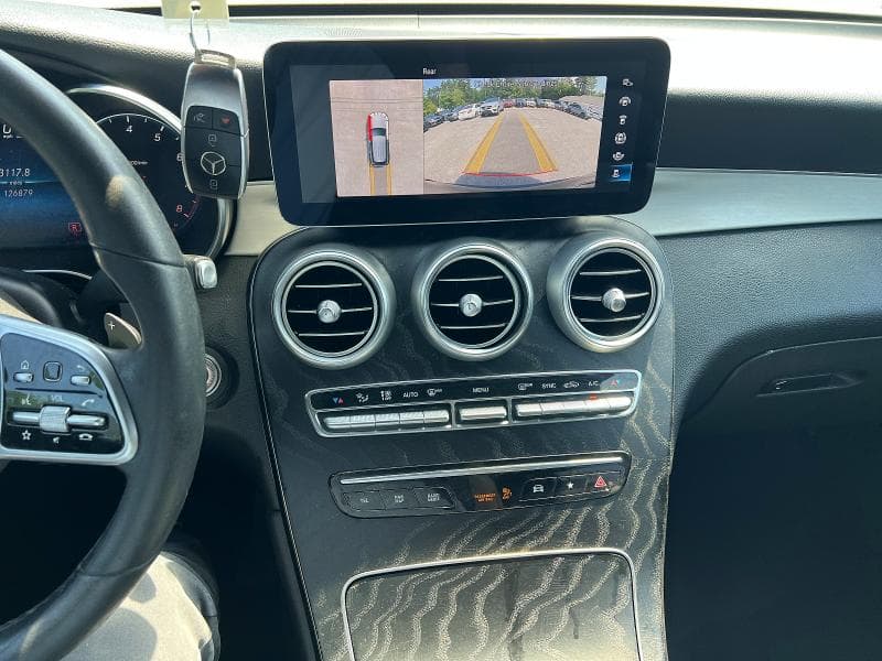 2022 MERCEDES-BENZ GLC 300 4MATIC 9