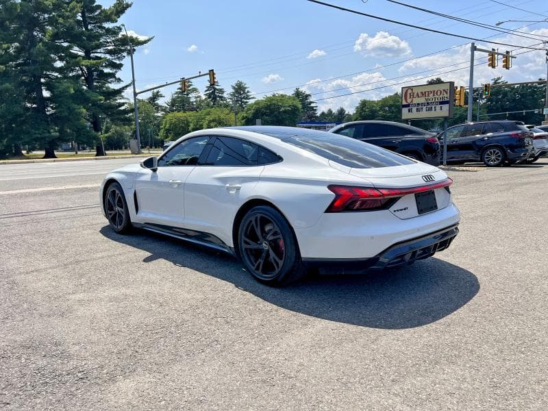 2022 AUDI E-TRON GT PREMIUM PLUS 3