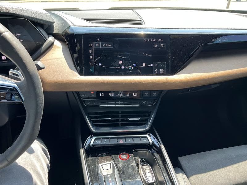 2022 AUDI E-TRON GT PREMIUM PLUS 10