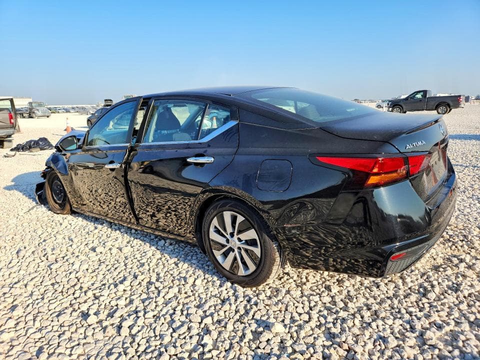 2021 NISSAN ALTIMA S 2
