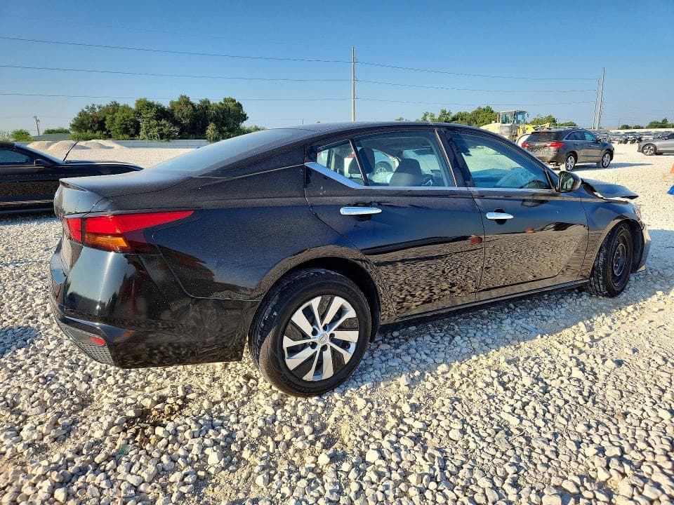2021 NISSAN ALTIMA S 3