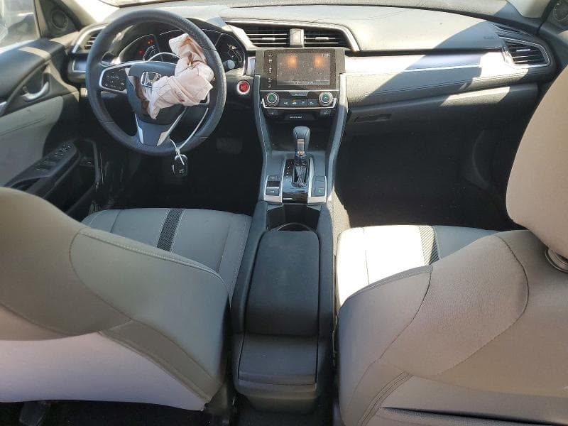 2017 HONDA CIVIC EX 8
