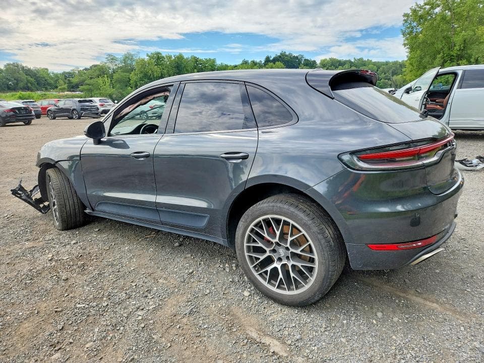 2020 PORSCHE MACAN 2