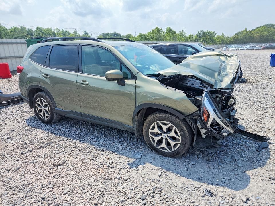 2021 SUBARU FORESTER PREMIUM 4