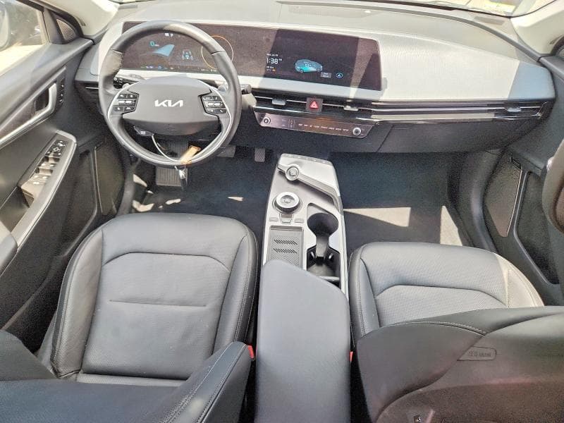 2024 KIA EV6 WIND 8