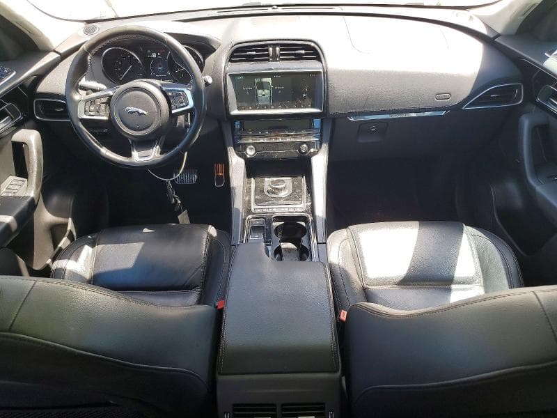 2019 JAGUAR F-PACE PRESTIGE 8
