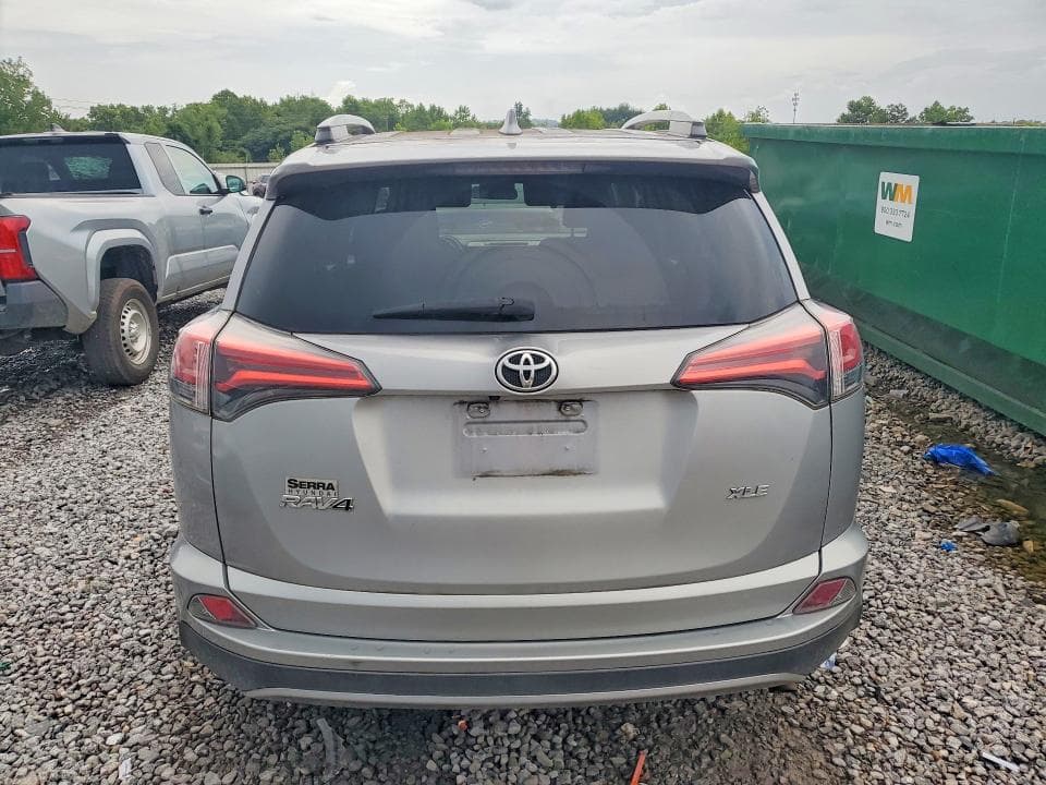 2018 TOYOTA RAV4 XLE XLE 6