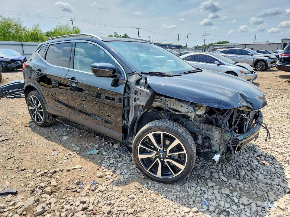 2018 NISSAN ROGUE SPORT SL 4