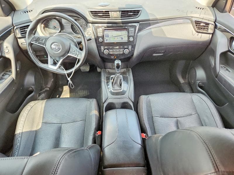 2018 NISSAN ROGUE SPORT SL 8