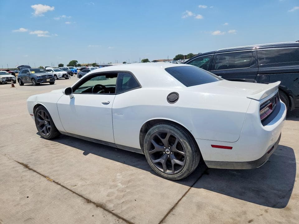 2017 DODGE CHALLENGER SXT 2