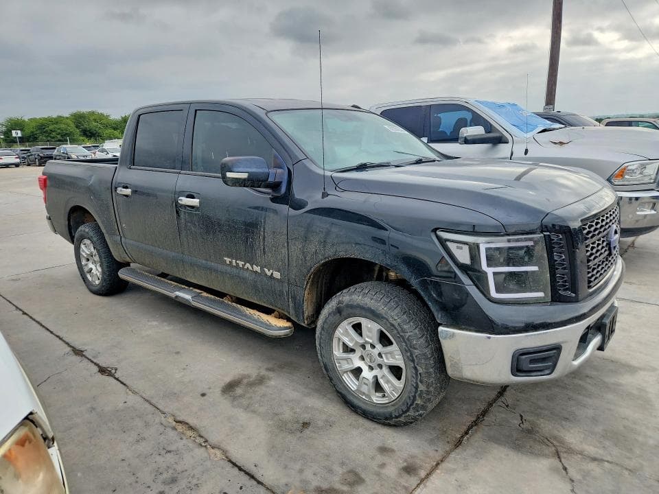 2019 NISSAN TITAN SV 4