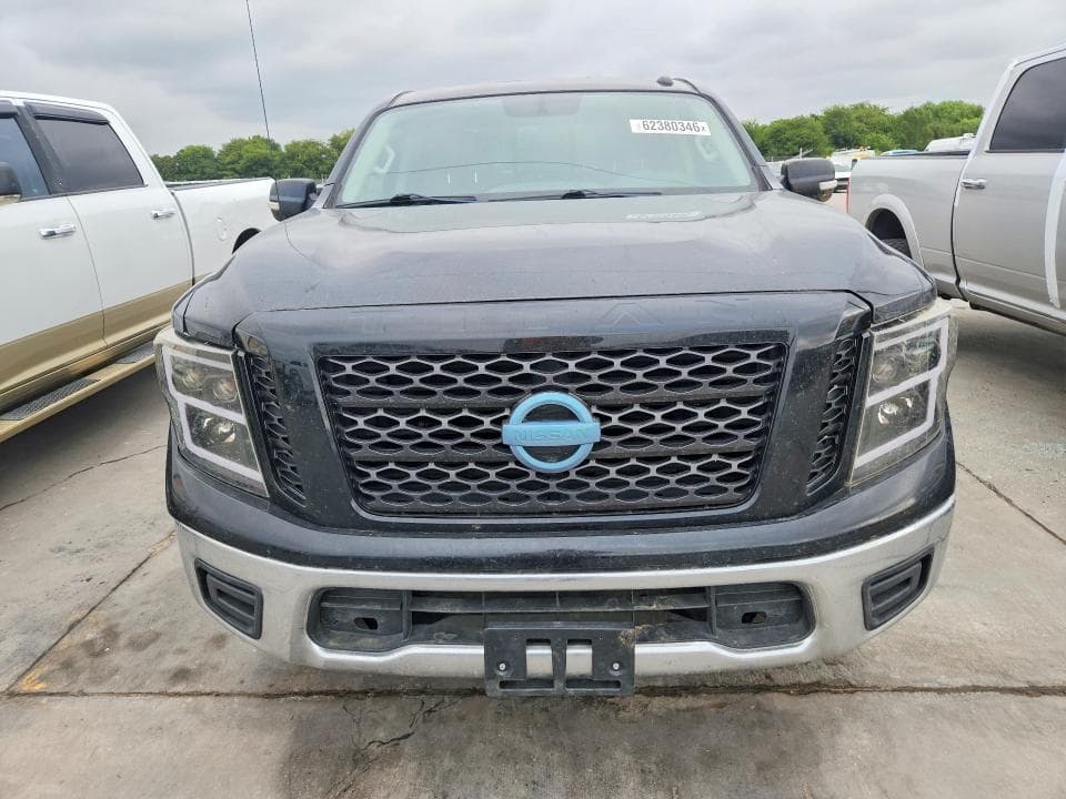 2019 NISSAN TITAN SV 5