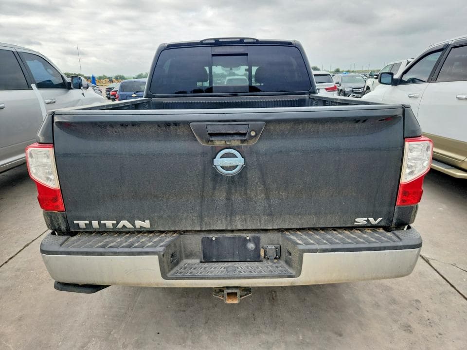 2019 NISSAN TITAN SV 6