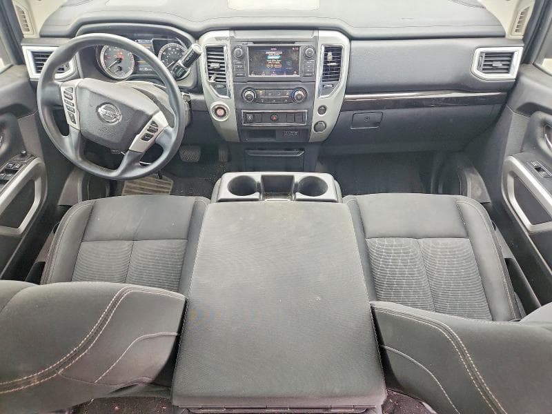 2019 NISSAN TITAN SV 8