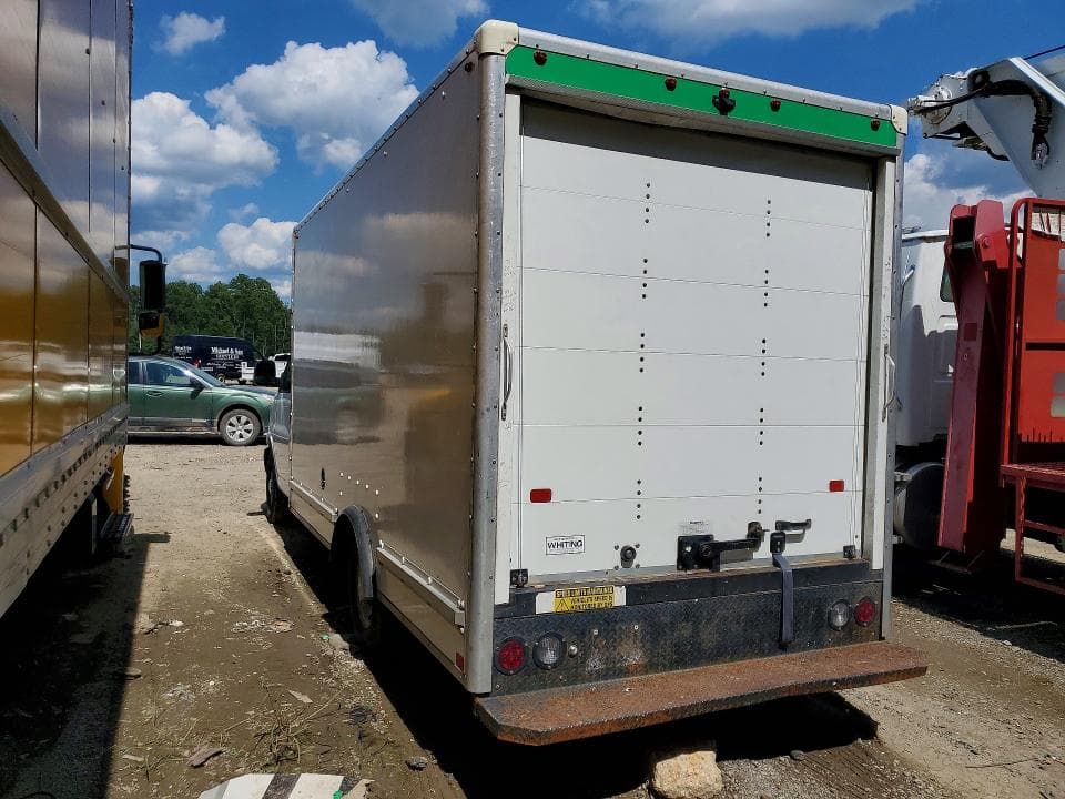2021 CHEVROLET EXPRESS DELIVERY TRUCK 2