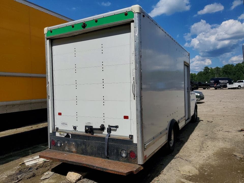 2021 CHEVROLET EXPRESS DELIVERY TRUCK 3