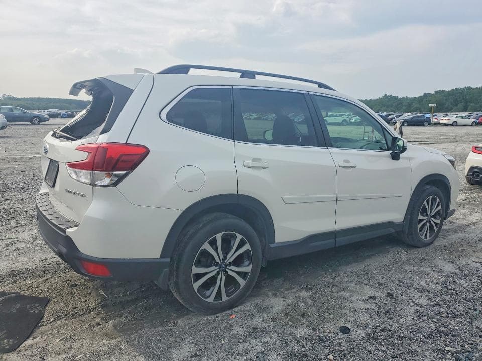 2019 SUBARU FORESTER LIMITED 3