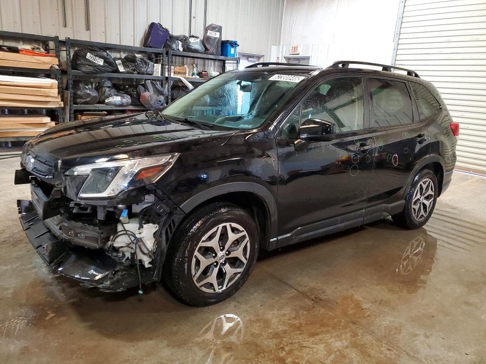 2022 SUBARU FORESTER PREMIUM - 1
