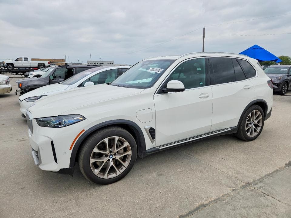 2025 BMW X5 XDRIVE50E - 1