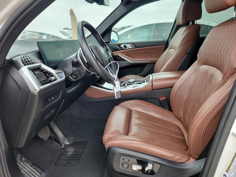 2025 BMW X5 XDRIVE50E 7