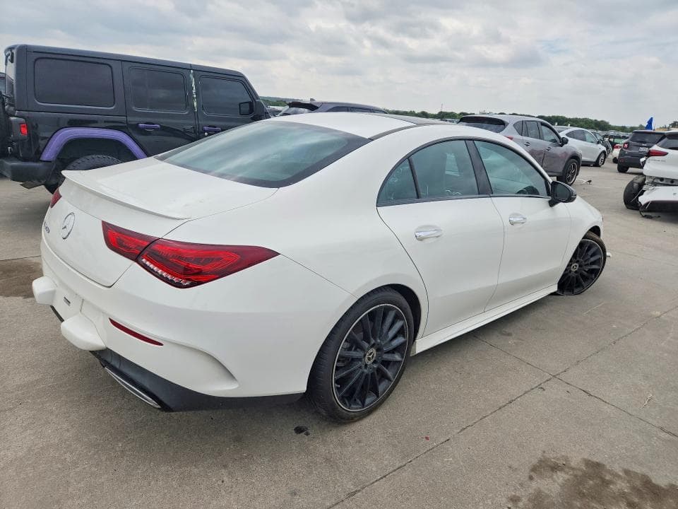 2021 MERCEDES-BENZ CLA 250 3