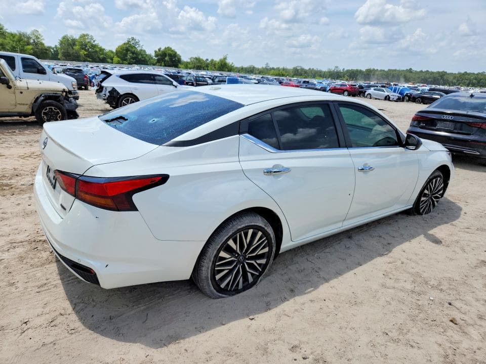 2025 NISSAN ALTIMA SV 3