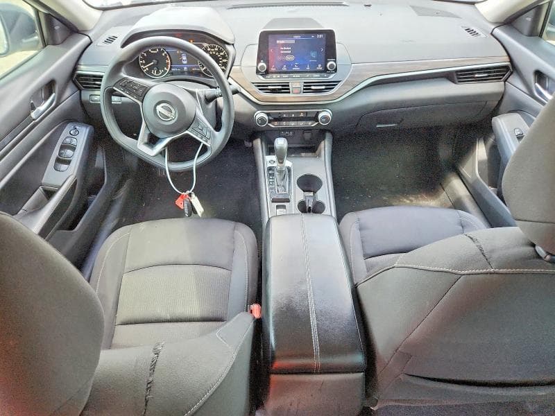 2025 NISSAN ALTIMA SV 8