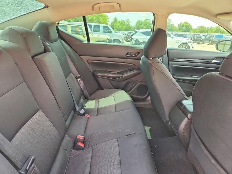 2025 NISSAN ALTIMA SV 10