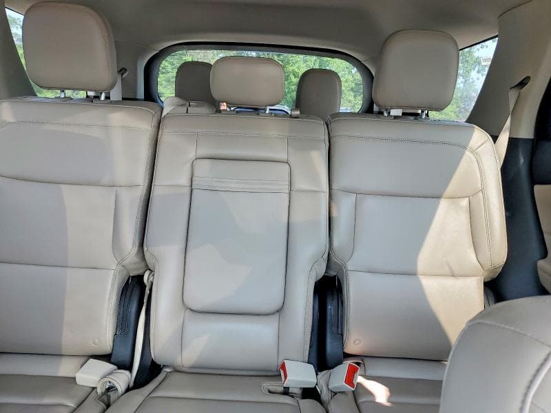 2024 FORD EXPLORER XLT 10