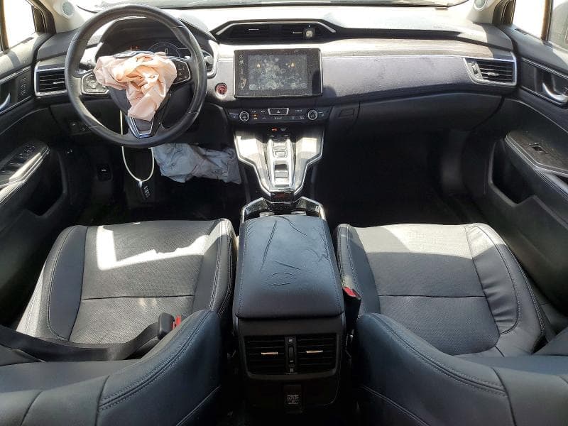 2018 HONDA CLARITY TOURING 8