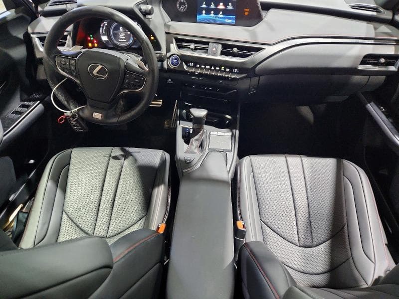 2021 LEXUS UX 250H 8