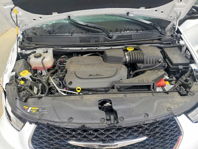 2025 CHRYSLER PACIFICA SELECT 12