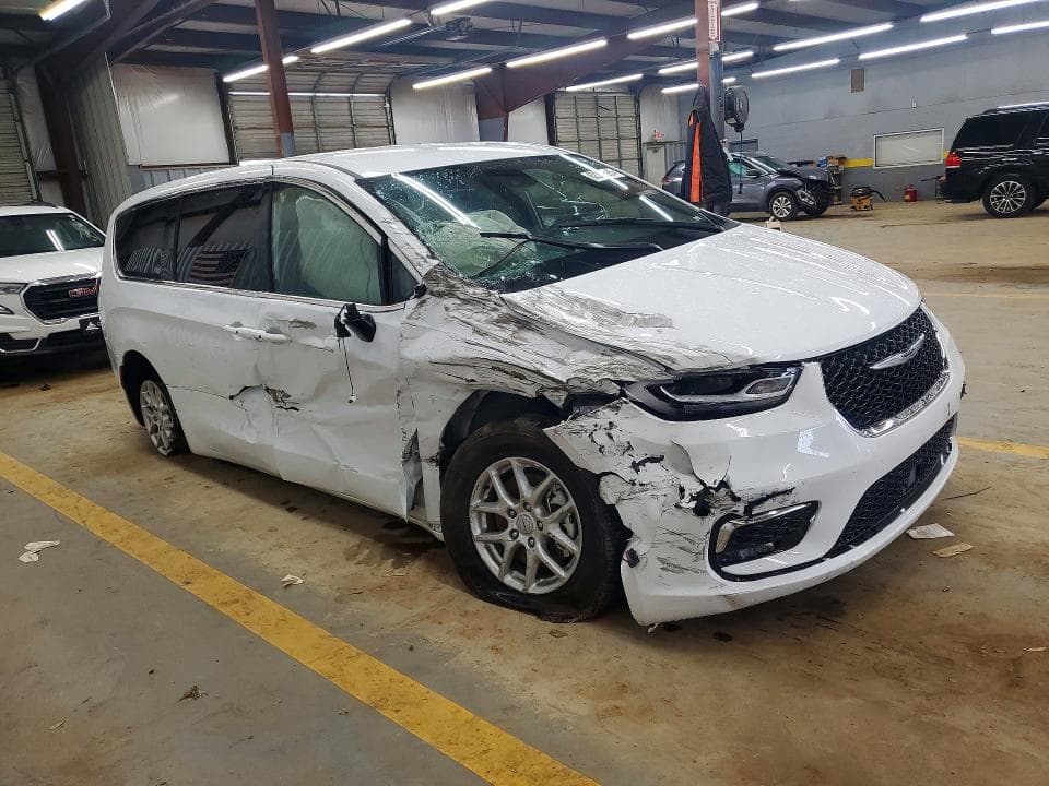 2025 CHRYSLER PACIFICA SELECT 4
