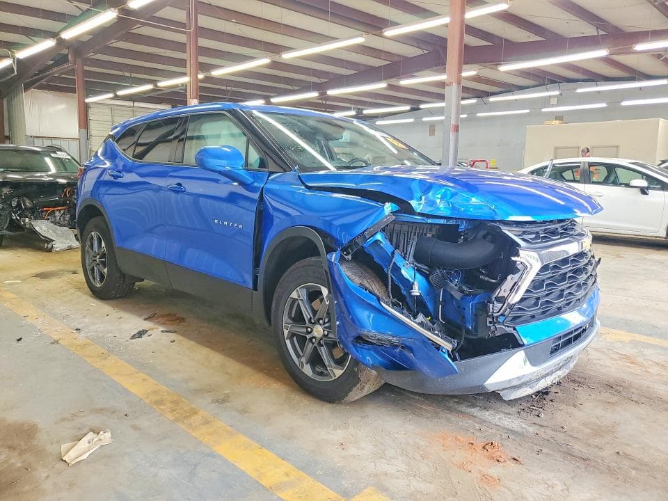 2025 CHEVROLET BLAZER 2LT 4
