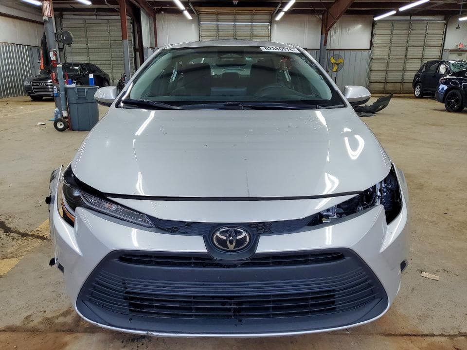 2025 TOYOTA COROLLA LE 5