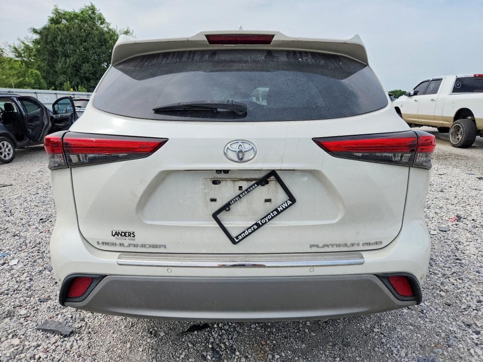 2020 TOYOTA HIGHLANDER PLATINUM 6